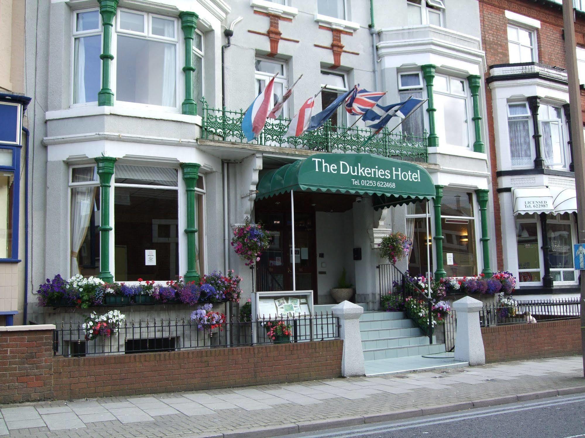The Dukeries Hotel Blackpool Exterior photo